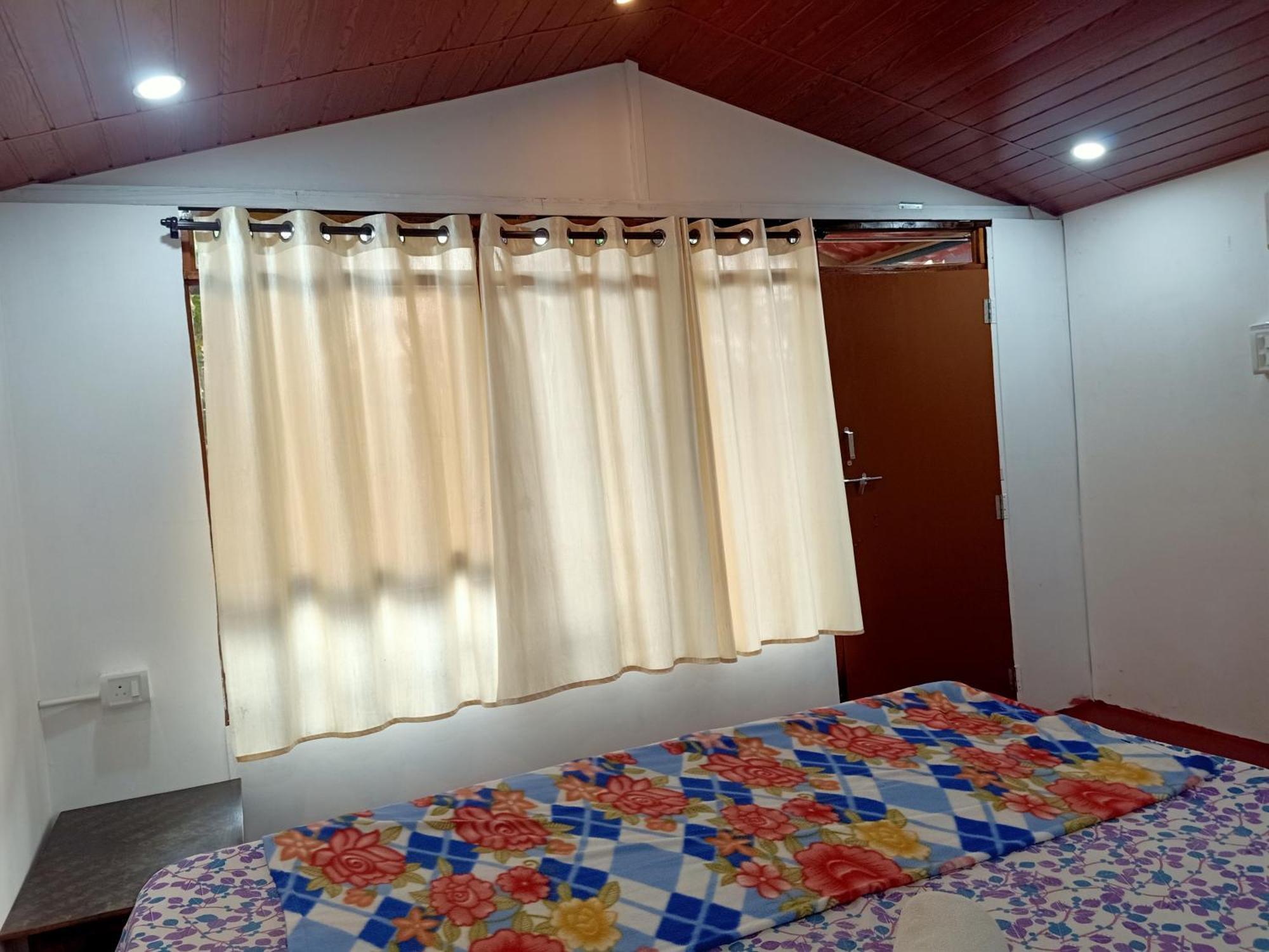 فندق Shiv Sai Huts كِناكونا المظهر الخارجي الصورة